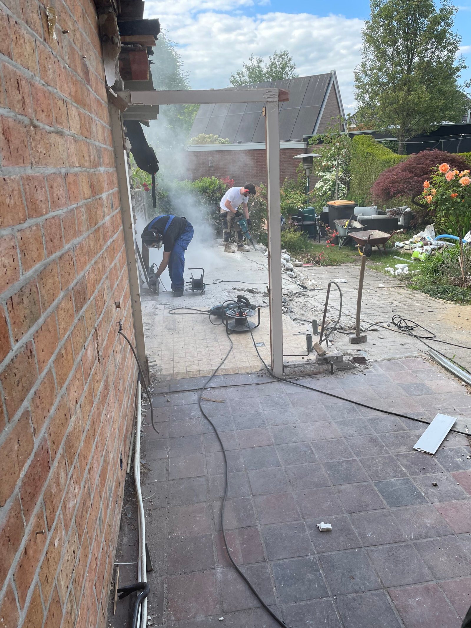 Betonvloer slopen in Hengelo