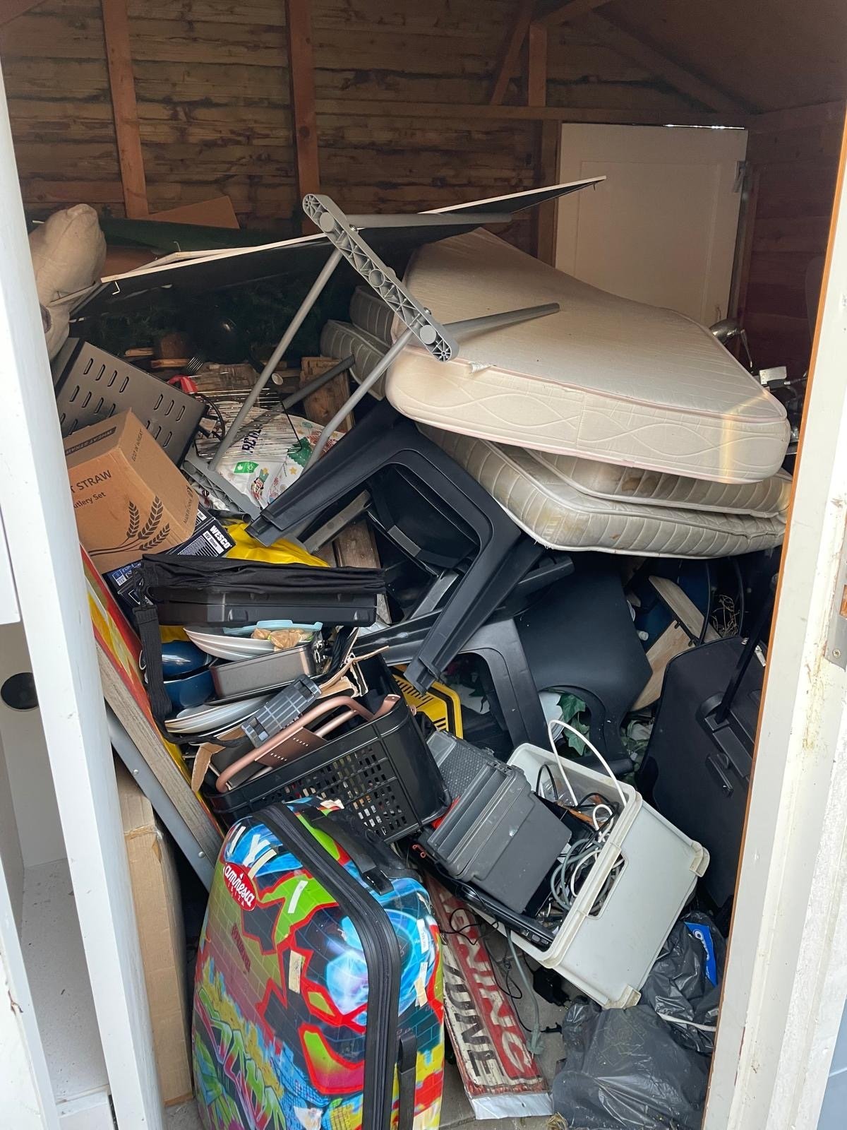 Schuur opruimen Enschede